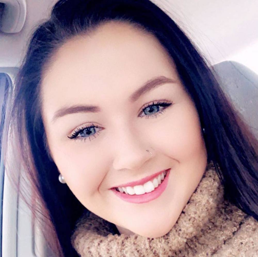 Meet your Posher, Zoë